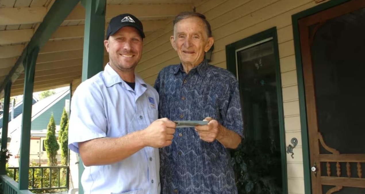 72 yil sonra kartpostal sahibine ulasti uzgunuz biraz gecikti QAKnfM3l