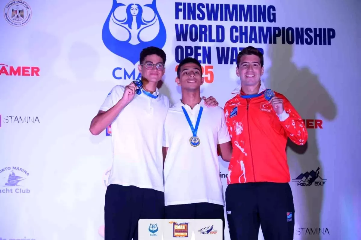 derin toparlak dunya paletli yuzme sampiyonasinda bronz madalya kazandi u1ehn89d.jpg