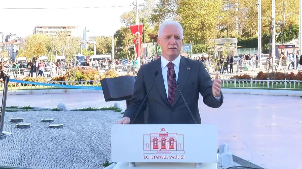 istanbulun kurtulusu torenle kutlandi X9m2x2E2