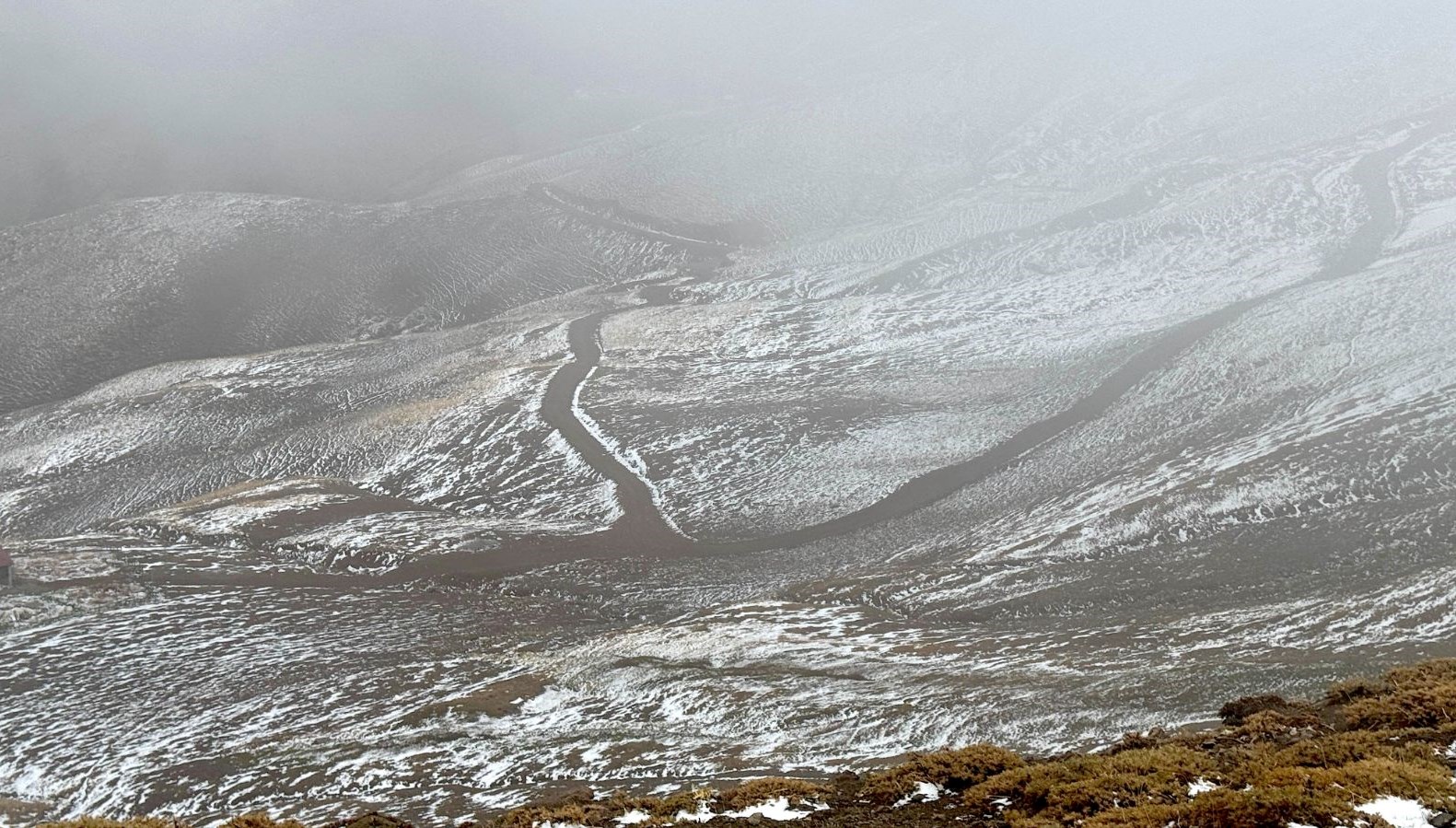 saganak yerini kara birakti PCT4VsCp.jpg