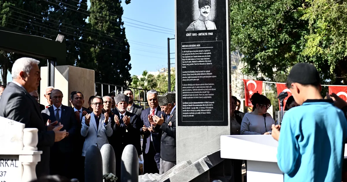 antalya muratpasada topcu yuzbasi aker unutulmadi eNePrA67.webp