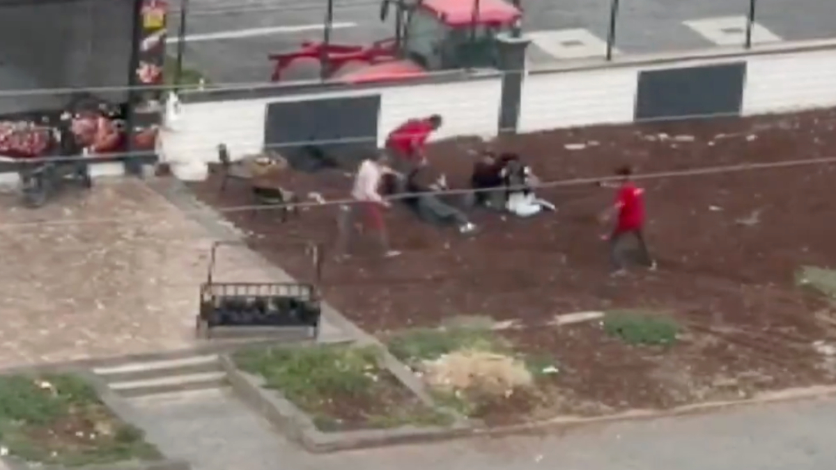 diyarbakirdaki kanli kavganin goruntuleri zrVWLHlh.jpg