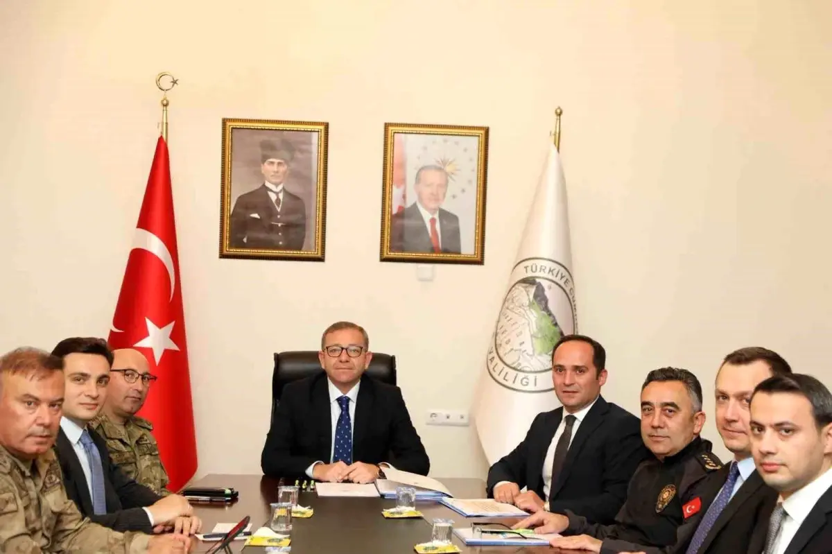 karsta guvenlik toplantisi wwRSUPx6.jpg