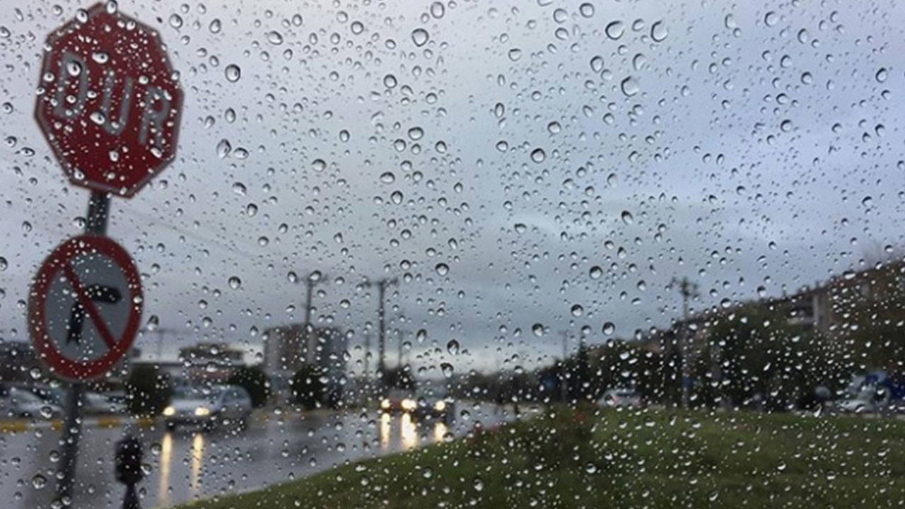 İstanbul’da Bu Hafta Hava Durumu: Yağışlar ve Sıcaklık Değişimleri Bekleniyor
