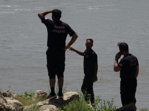 Adana ceyhan nehrine dusen sahis icin arama calismasi baslatildi EszkkqMr
